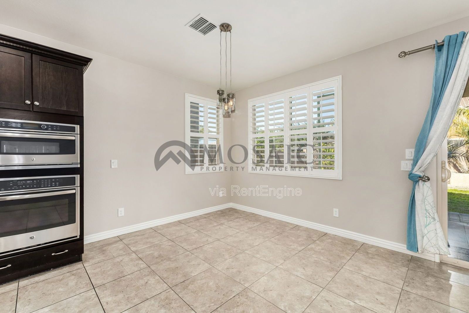 BEAUTIFUL two story home loaded with UPGRADES! property image