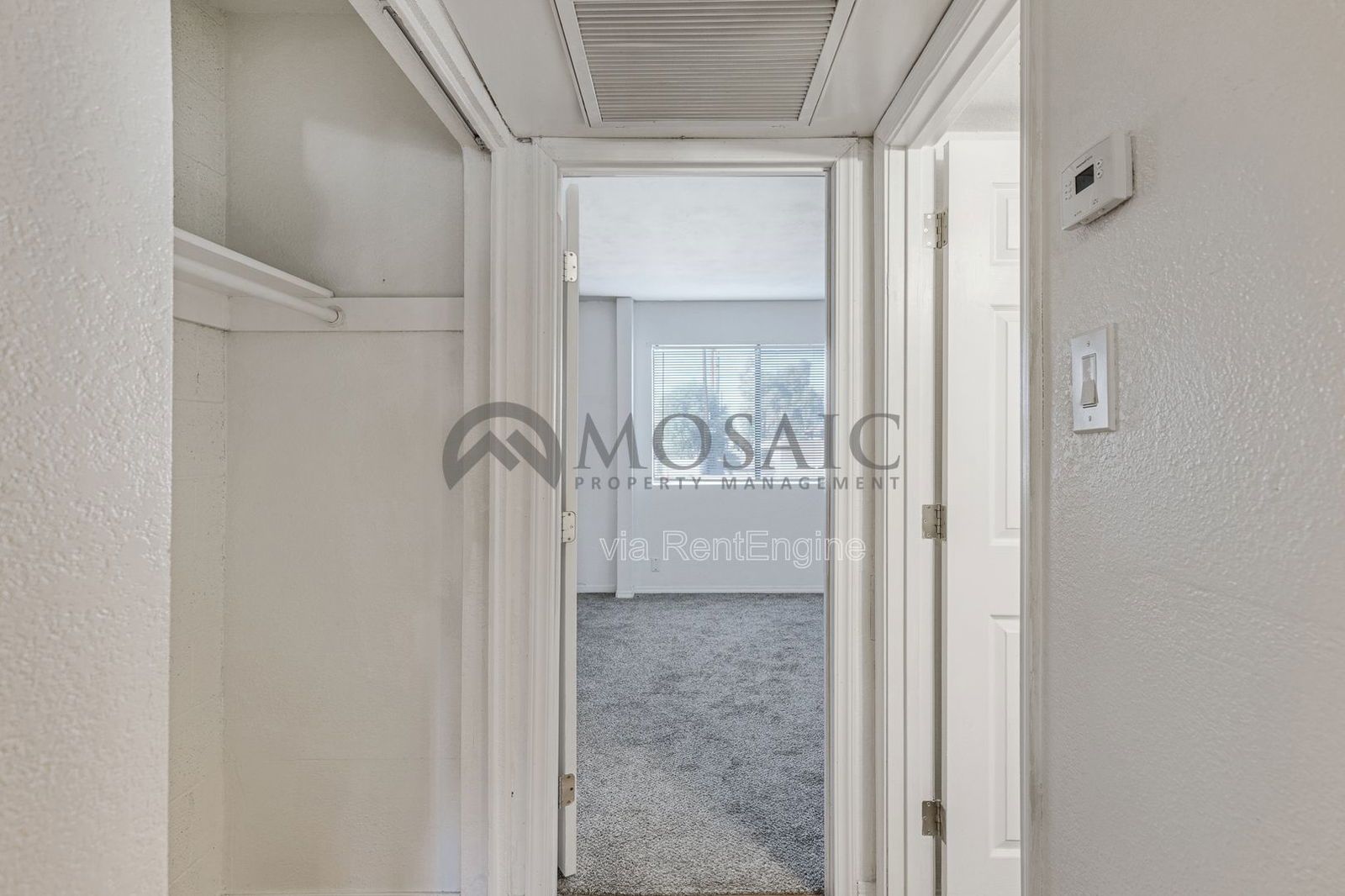 ADORABLE 1 bed/1bath CONDO**Section 8 Accepted** property image