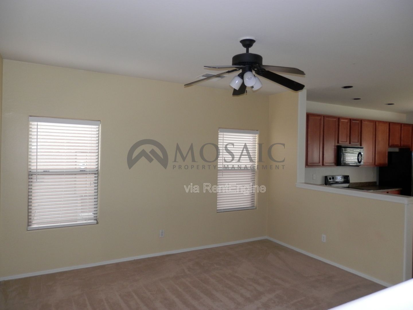 Minutes from San Tan Mall in Spectrum!!! property image