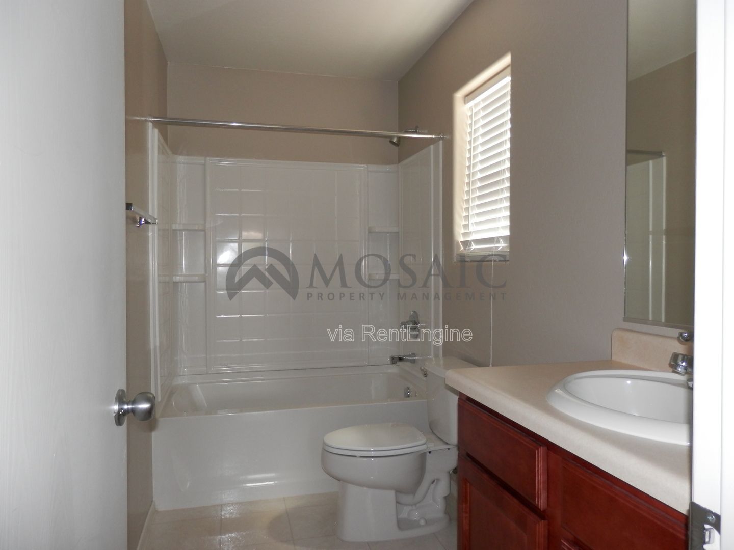 Minutes from San Tan Mall in Spectrum!!! property image