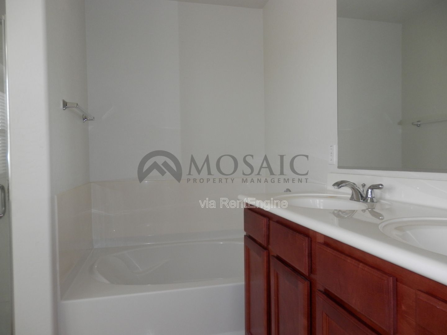 Minutes from San Tan Mall in Spectrum!!! property image