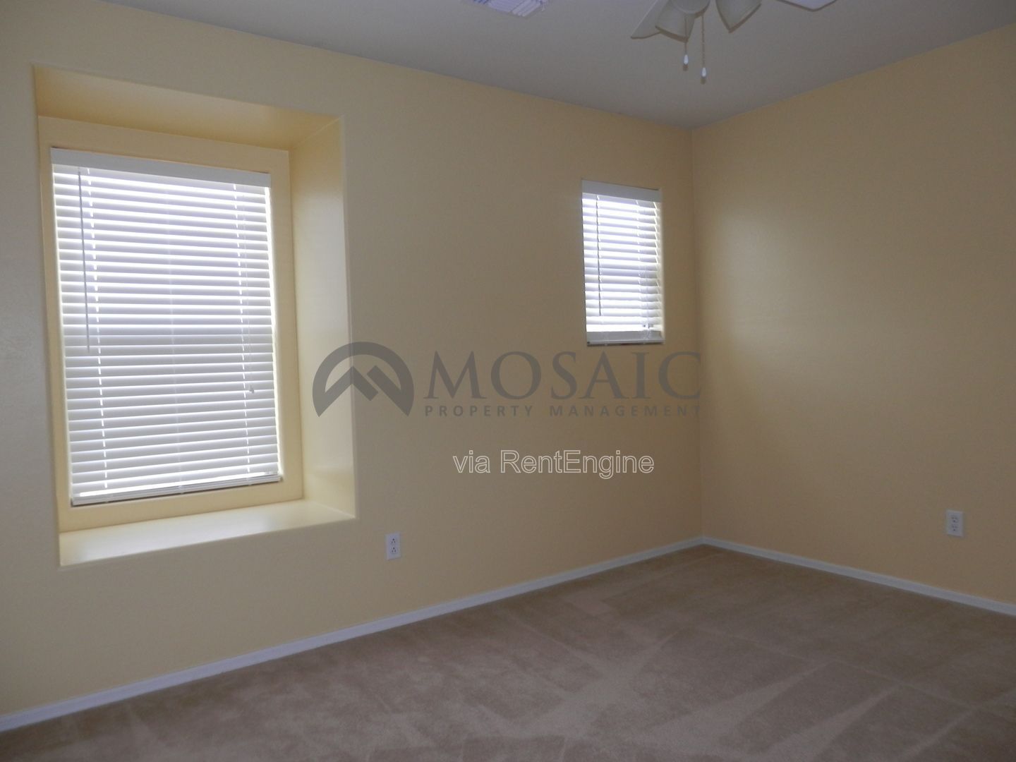 Minutes from San Tan Mall in Spectrum!!! property image