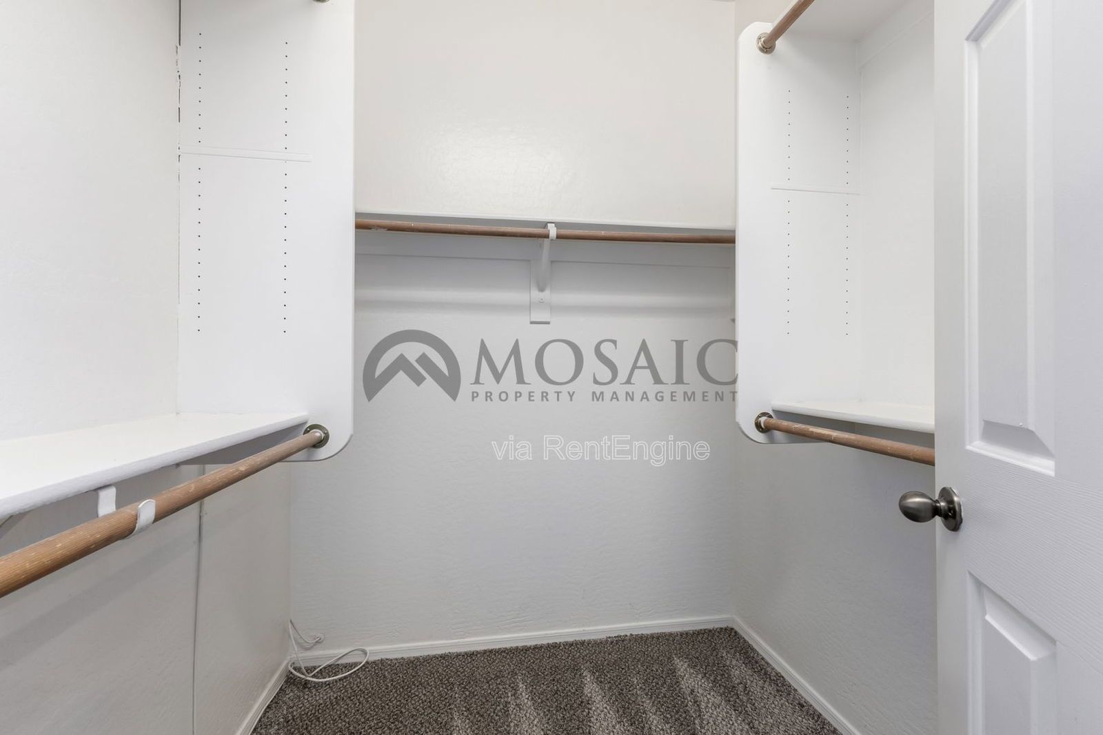 Like new home, great lot and tons of amenities in Estrella Mountain Ranch property image