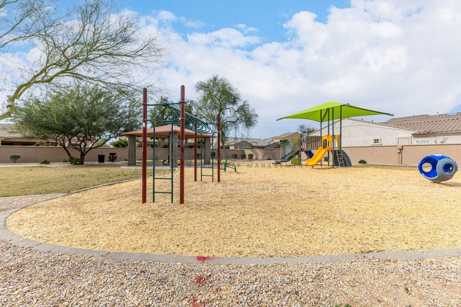 Like new home, great lot and tons of amenities in Estrella Mountain Ranch property image