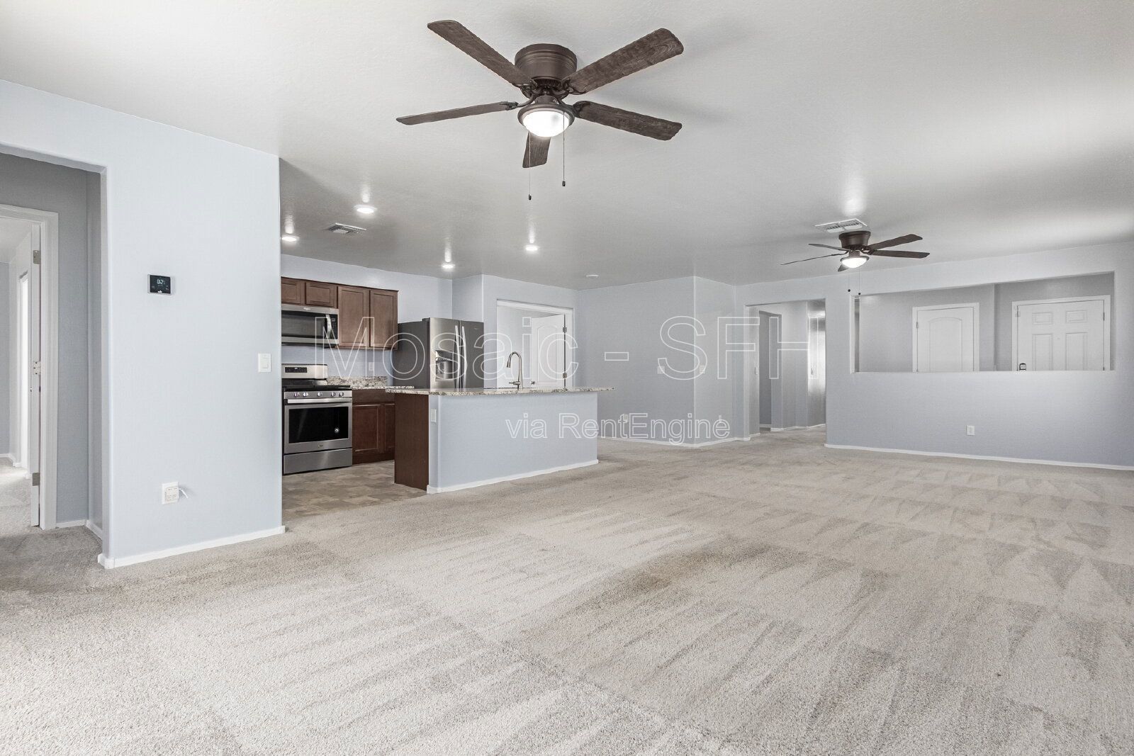 Fabulous 4 bed/2 bath home near South Mountain Preserve! property image