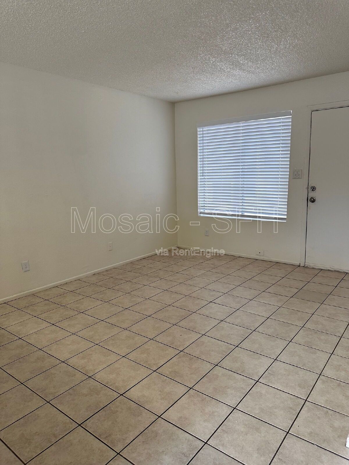 Cozy 2 Bedroom / 1 Bath property image