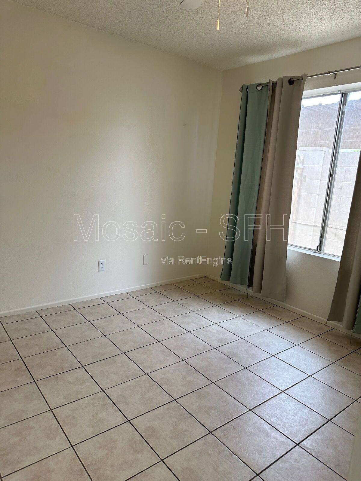 Cozy 2 Bedroom / 1 Bath property image