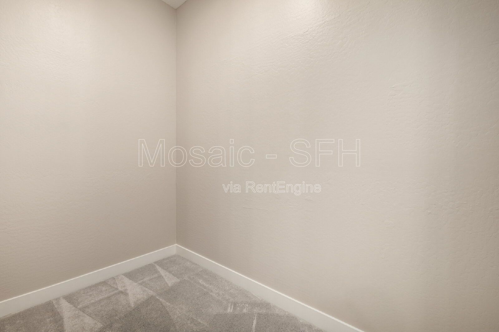 Highly upgraded and spacious 3-Bedroom home in Estates at Eastmark property image