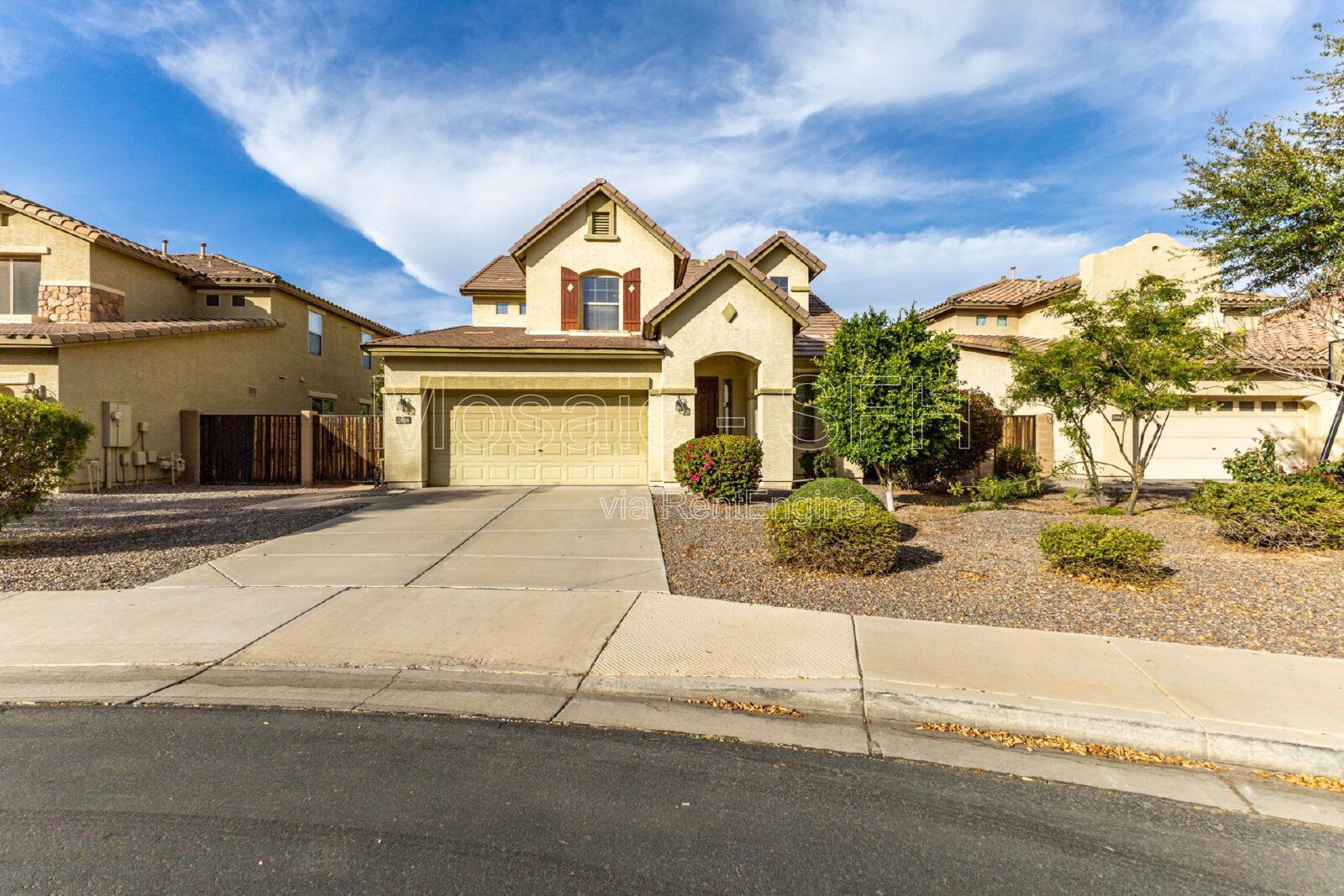 Spacious 4-Bedroom Home with 3 Full Baths in Prime Gilbert Location! property image