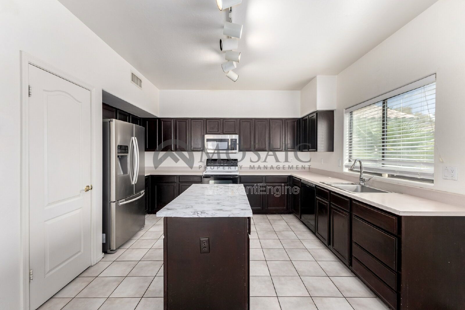 4 Bed/2.5 Bath with Pool in Lake Community property image