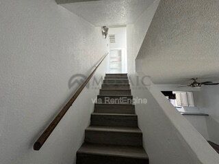 *Newly Remodeled* 2 Bed/1.5 Bathroom property image