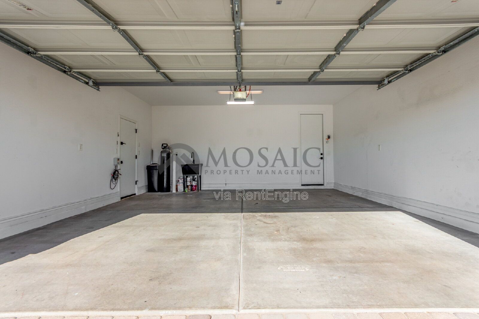 Heated pool, spa, upgrades galore and great Queen Creek location property image