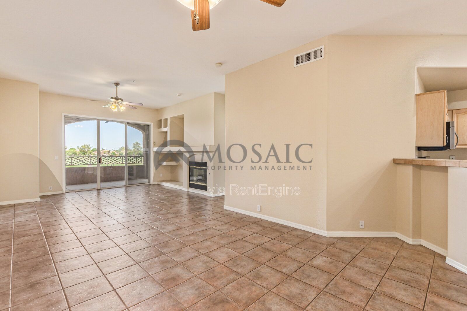 TOWNHOUSE 2bed/2bath with Golf Course View and Gated Community! property image