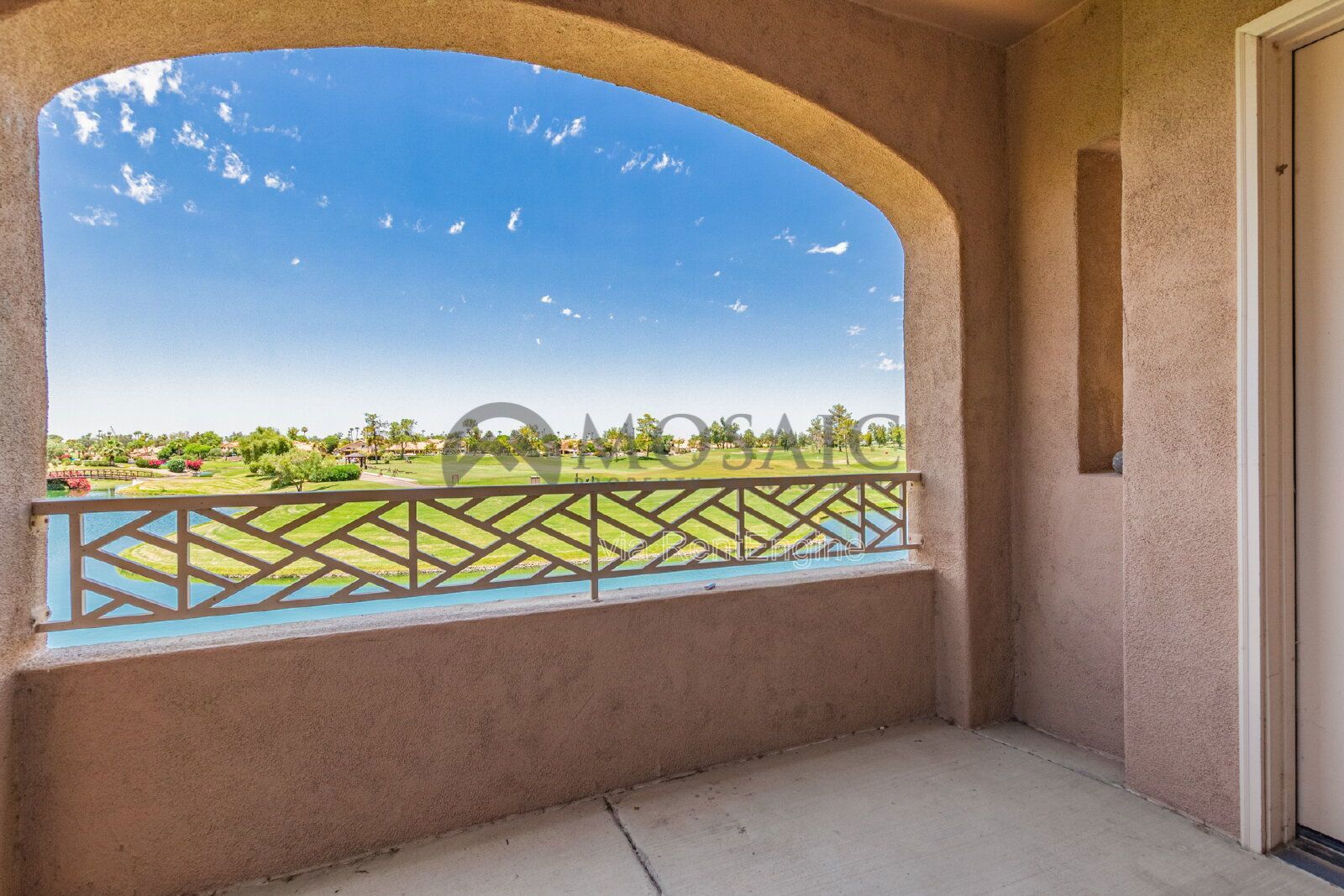 TOWNHOUSE 2bed/2bath with Golf Course View and Gated Community! property image