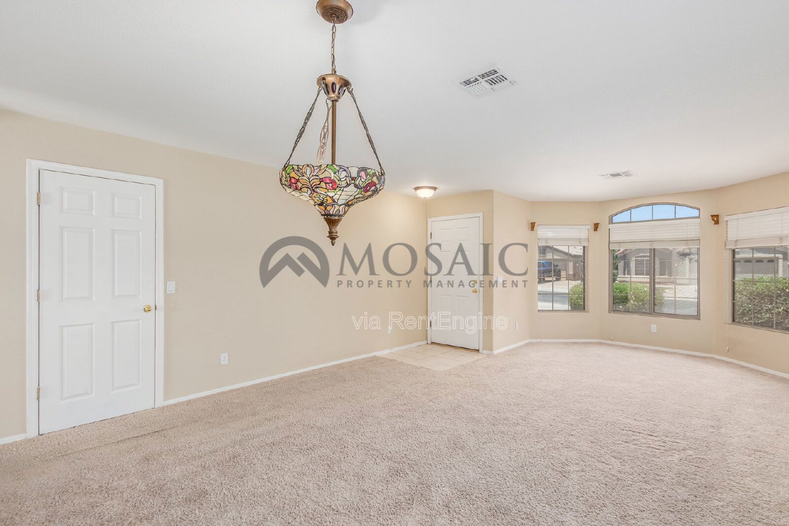 Stunning Home in Surprise! Move in READY! property image