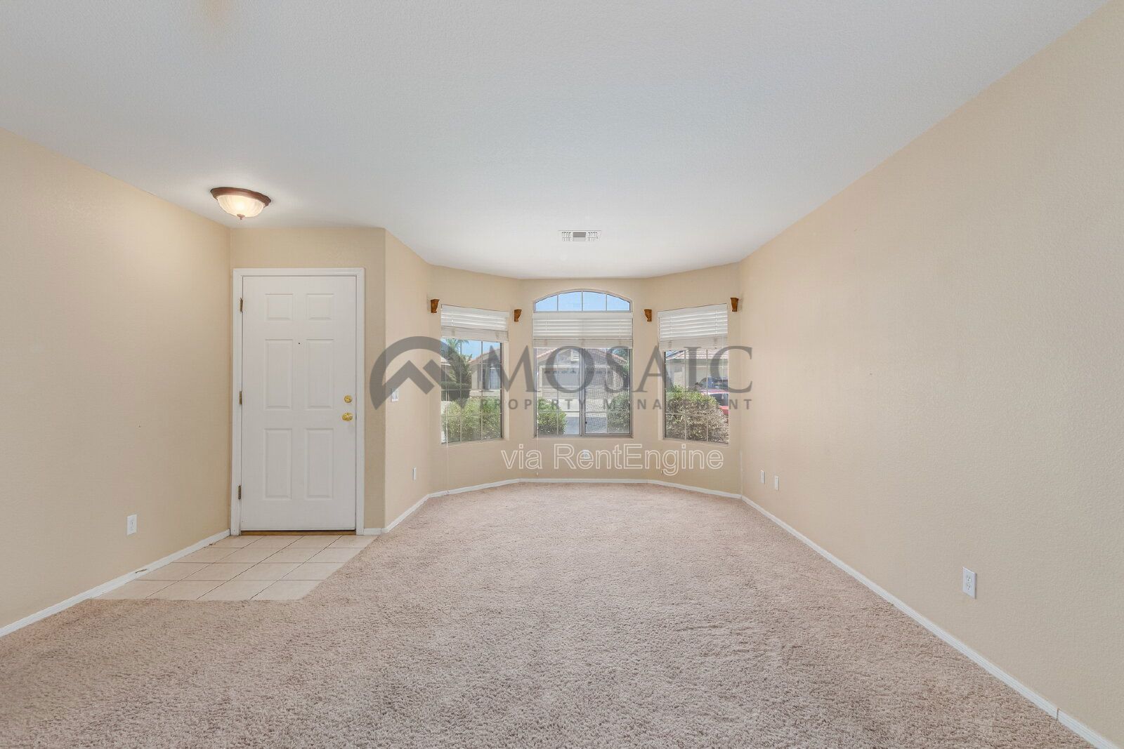 Stunning Home in Surprise! Move in READY! property image