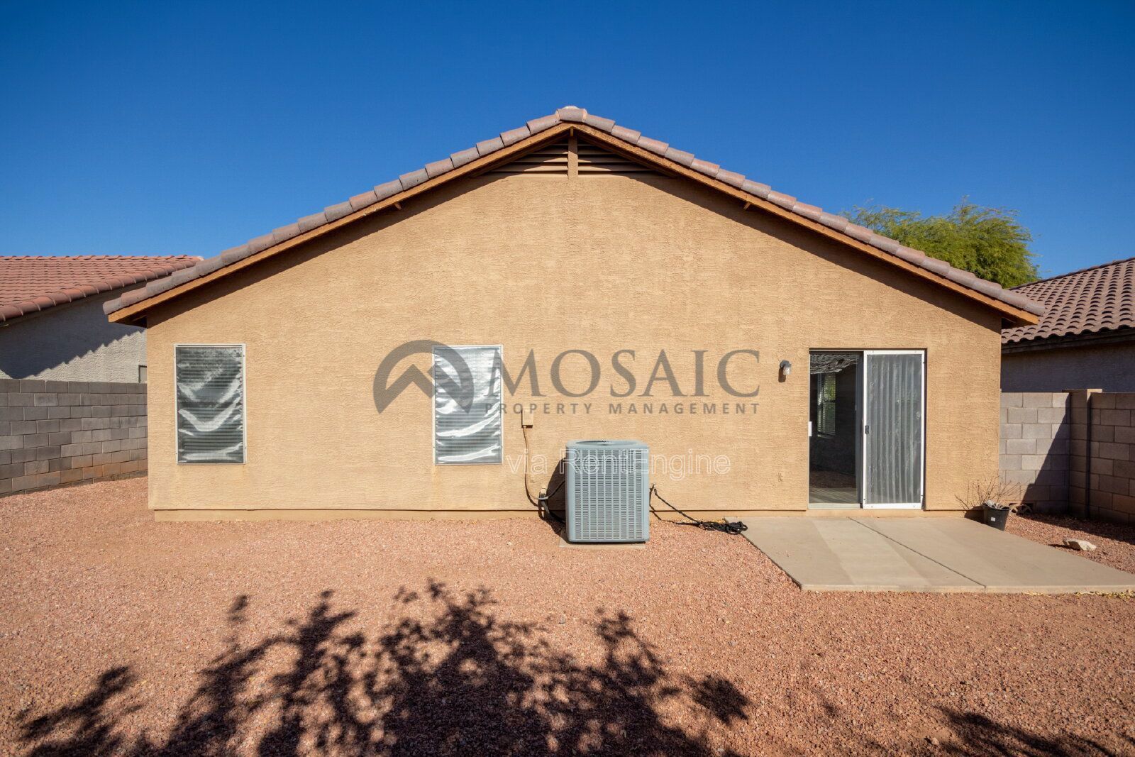 Beautiful 3 bedroom home minutes from the 303!! property image