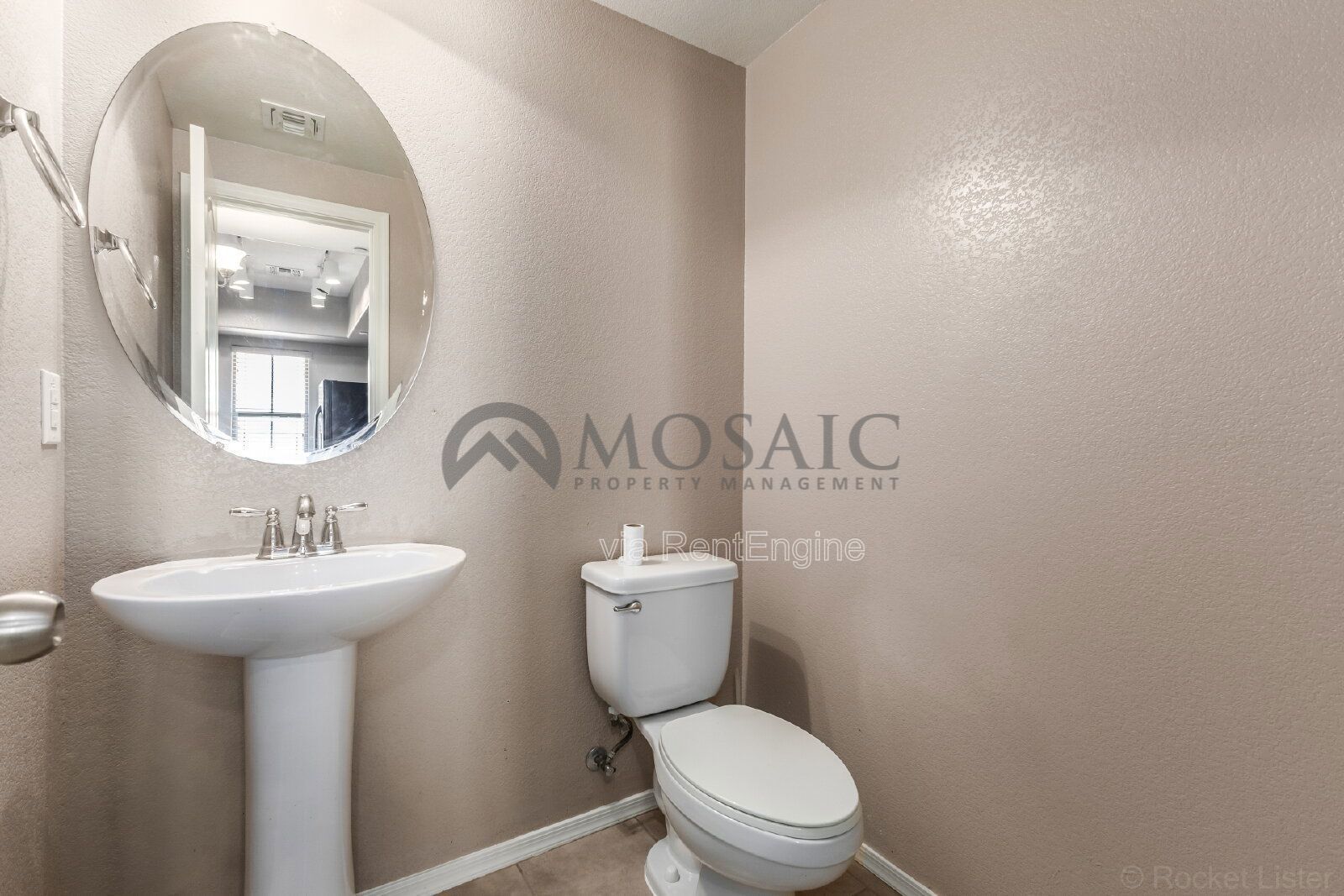 **Welcome Home to This Charming Chandler Townhouse** property image