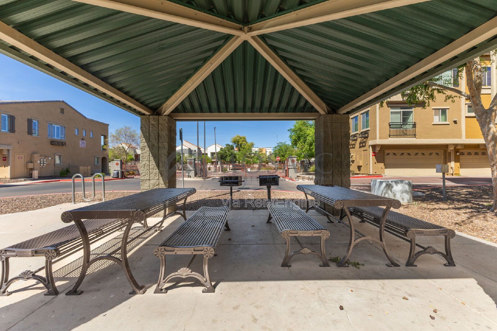 **Welcome Home to This Charming Chandler Townhouse** property image