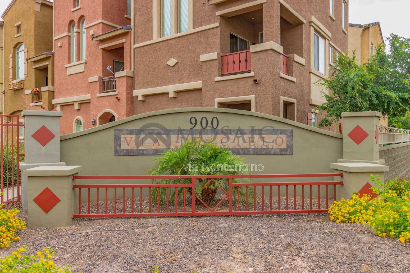 **Welcome Home to This Charming Chandler Townhouse** property image