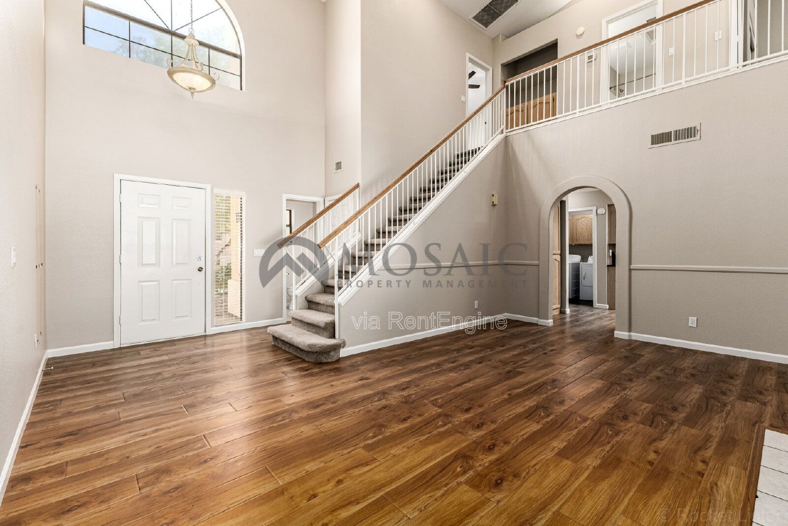 Perfect 3 bedroom 2 bathroom home in Chandler! property image