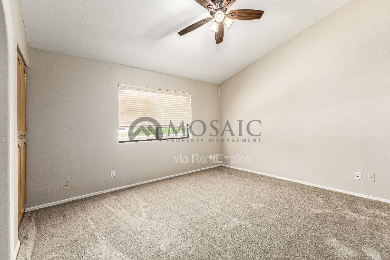 Perfect 3 bedroom 2 bathroom home in Chandler! property image
