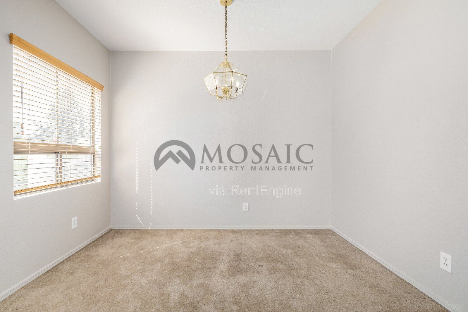 Perfect 2 bed 2 bath Condo! property image