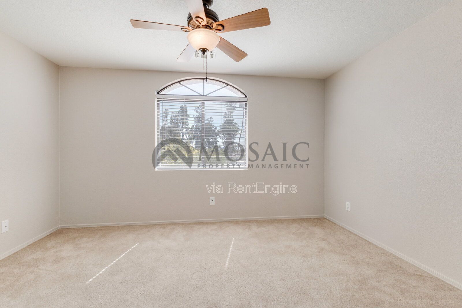 Perfect 2 bed 2 bath Condo! property image