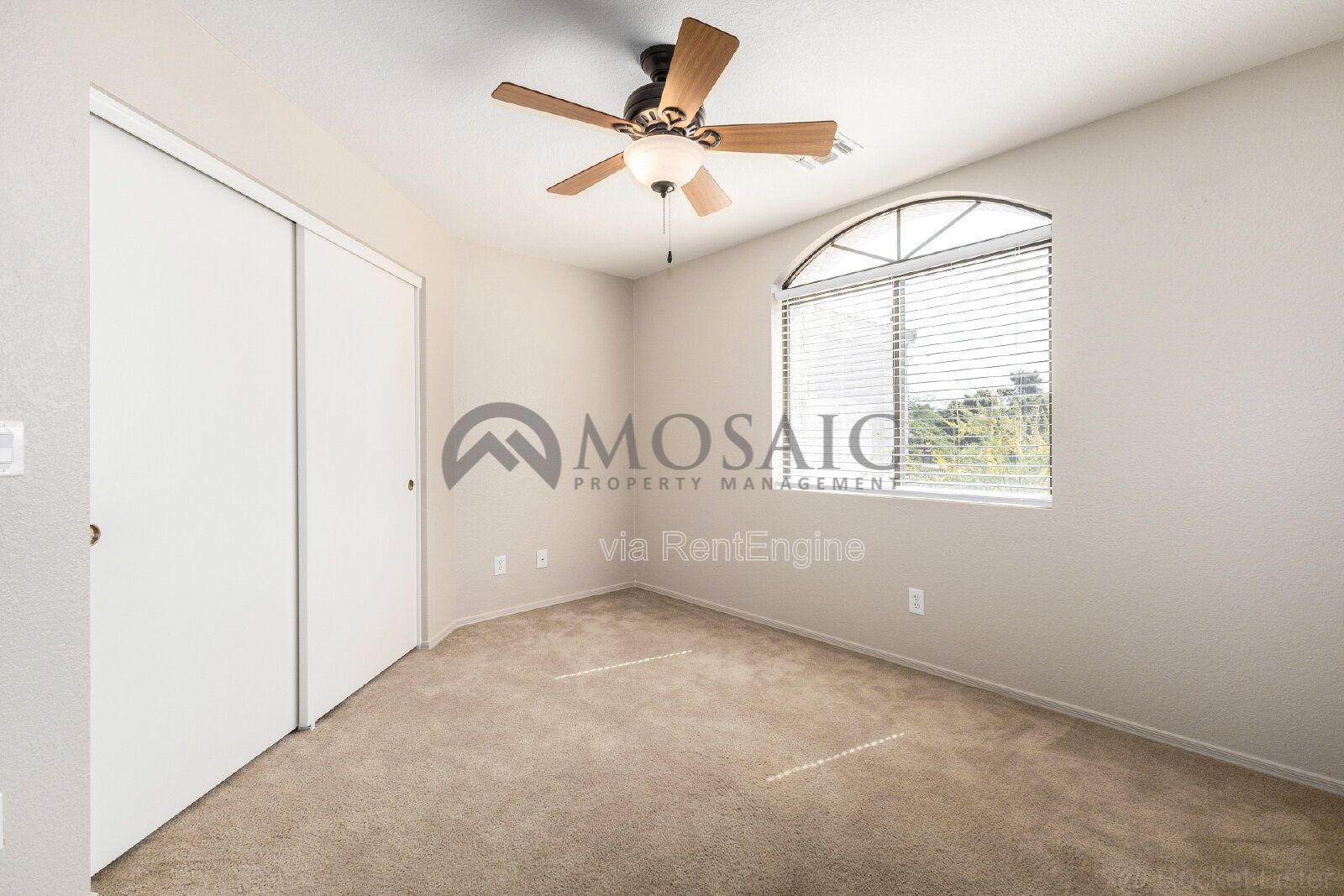 Perfect 2 bed 2 bath Condo! property image