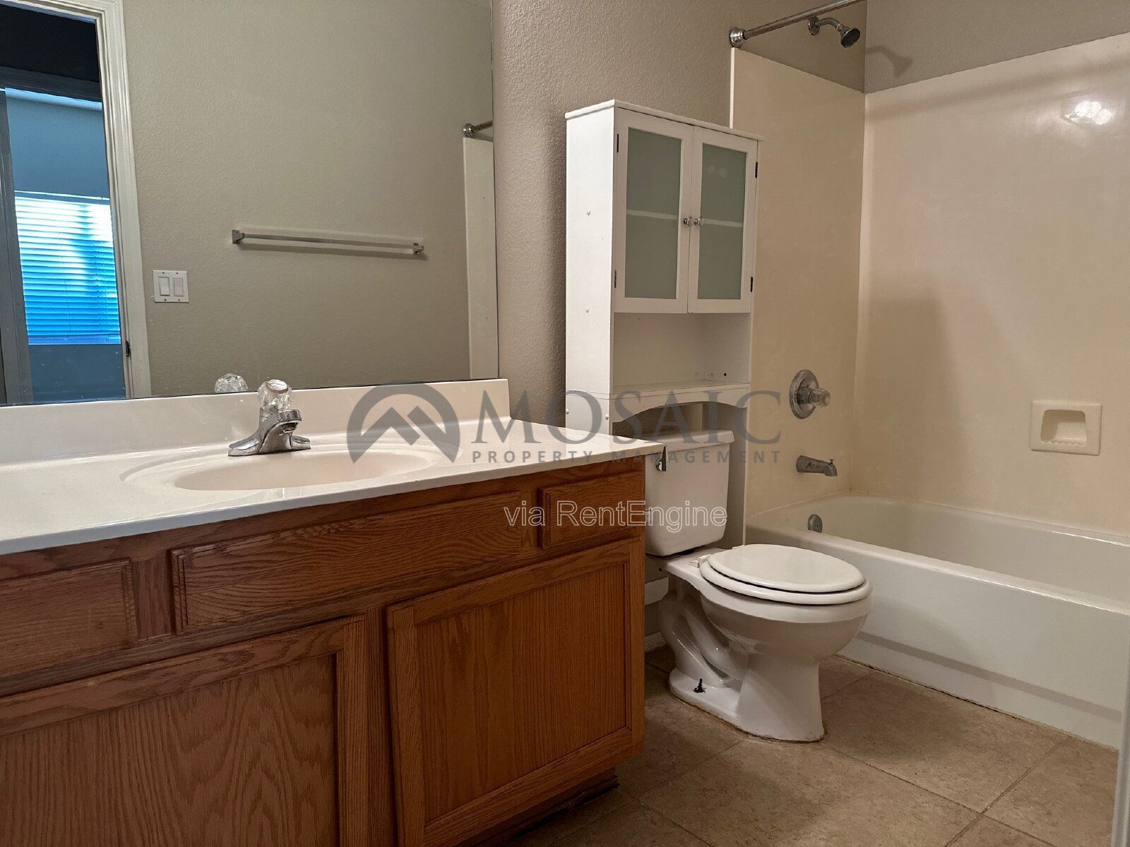 Welcome to your Gorgeous 3 bed/ 2bath home in the HIGHLY DESIRABLE Corona Del Mar!!! property image