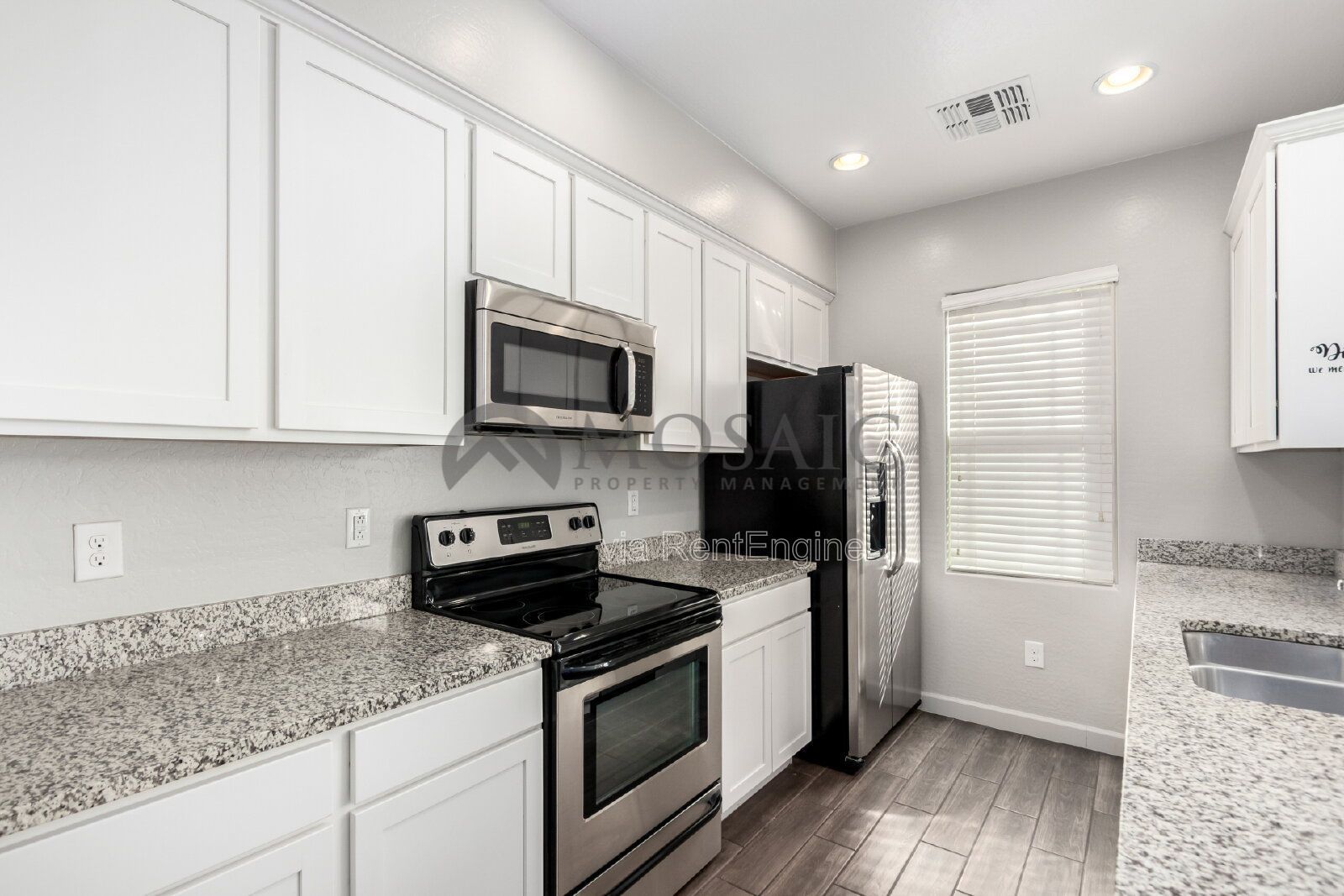 Modern 2-Bedroom Townhouse in Gilbert property image