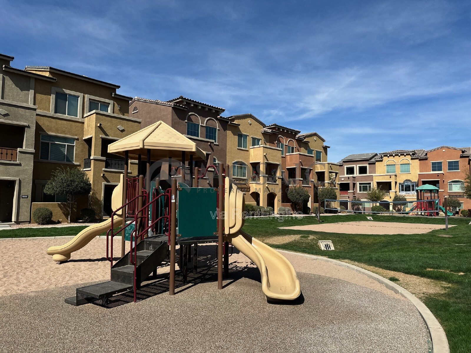 Modern 2-Bedroom Townhouse in Gilbert property image