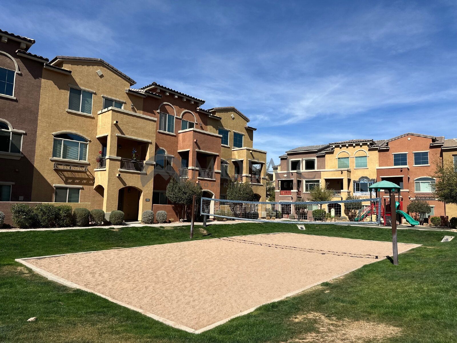 Modern 2-Bedroom Townhouse in Gilbert property image