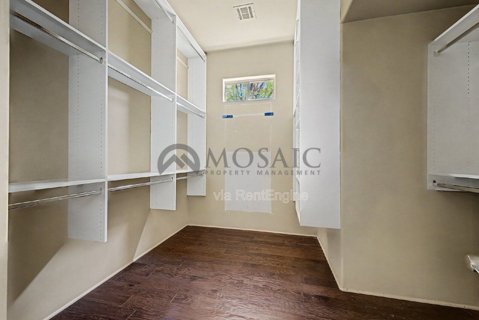 Beautiful 1.3 Acre Desert Oasis! property image