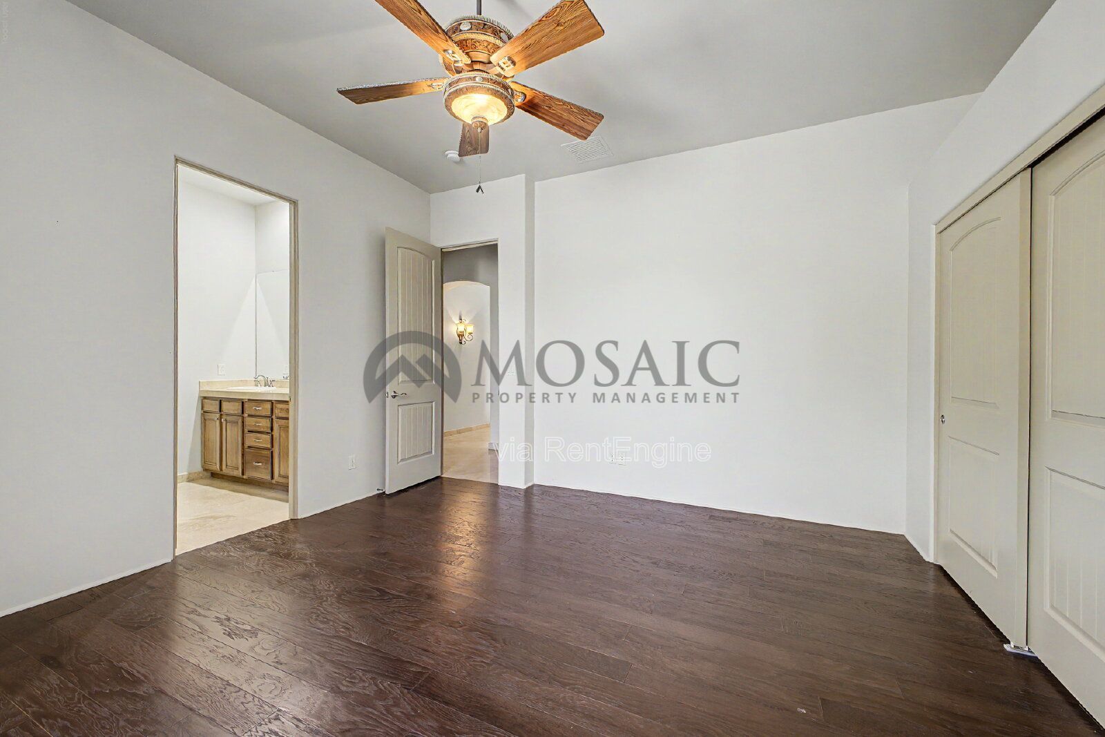 Beautiful 1.3 Acre Desert Oasis! property image