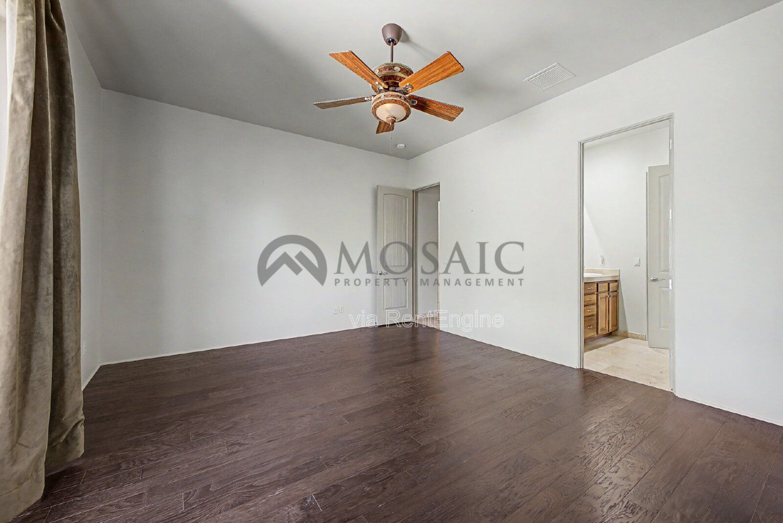 Beautiful 1.3 Acre Desert Oasis! property image