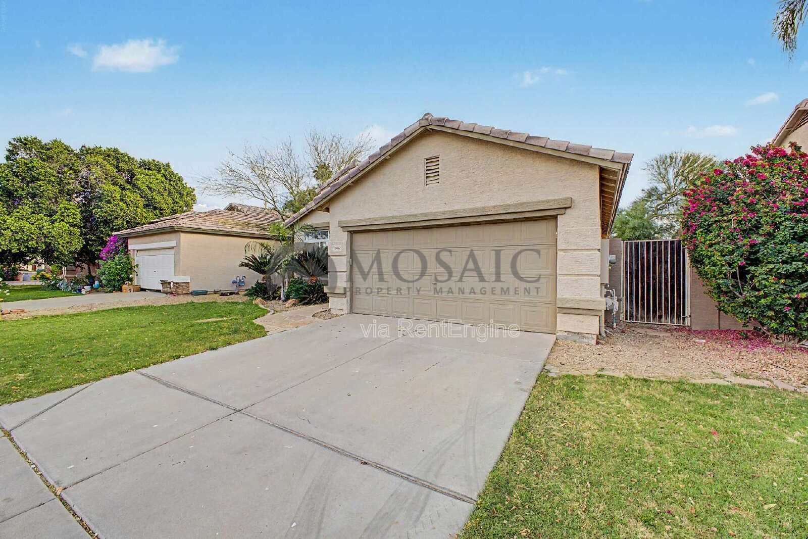 Welcome to your Gorgeous 3 bed/ 2bath home in the HIGHLY DESIRABLE Corona Del Mar!!! property image