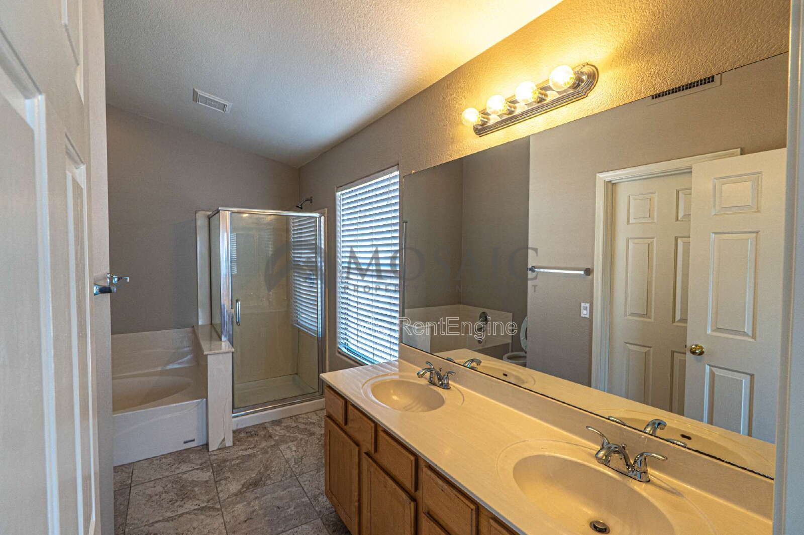 Stunning 4-Bedroom Home in August Ranch Golf Community property image