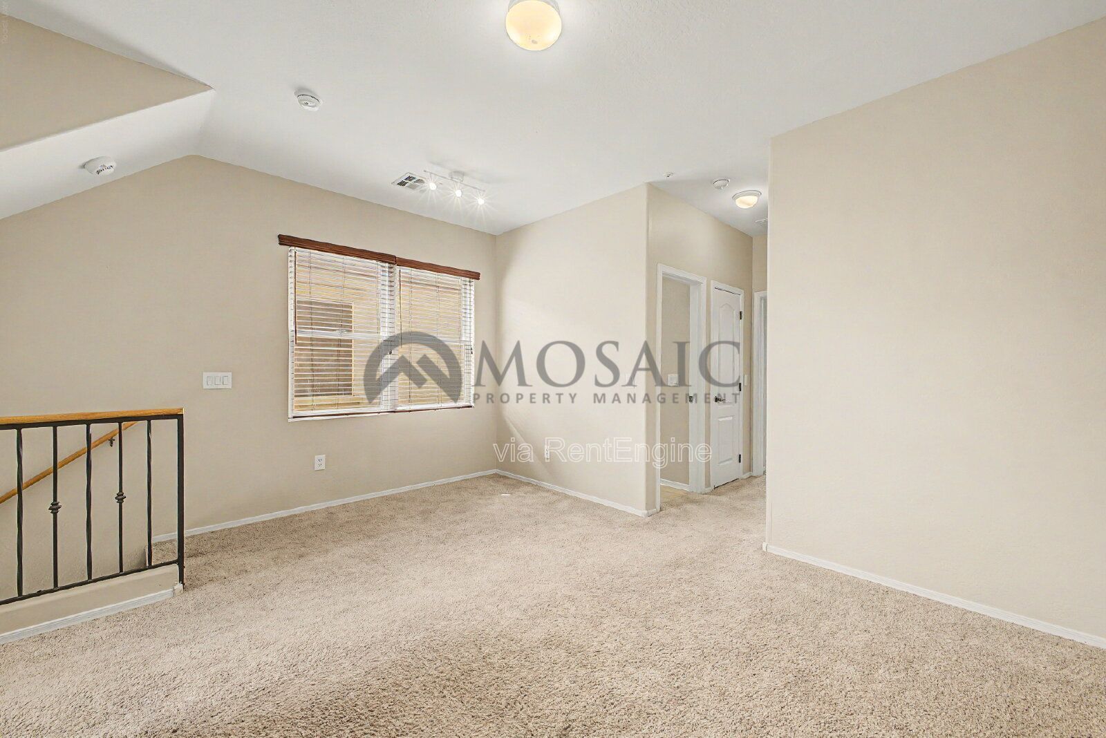 Amazing 3 bed, 2 bath home in Gilbert! property image