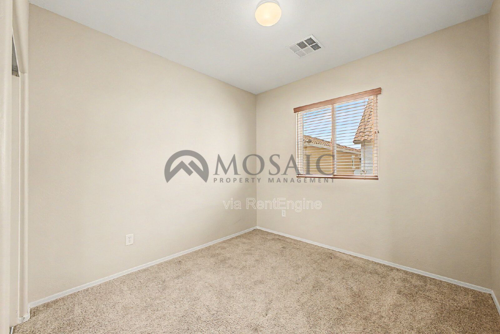 Amazing 3 bed, 2 bath home in Gilbert! property image