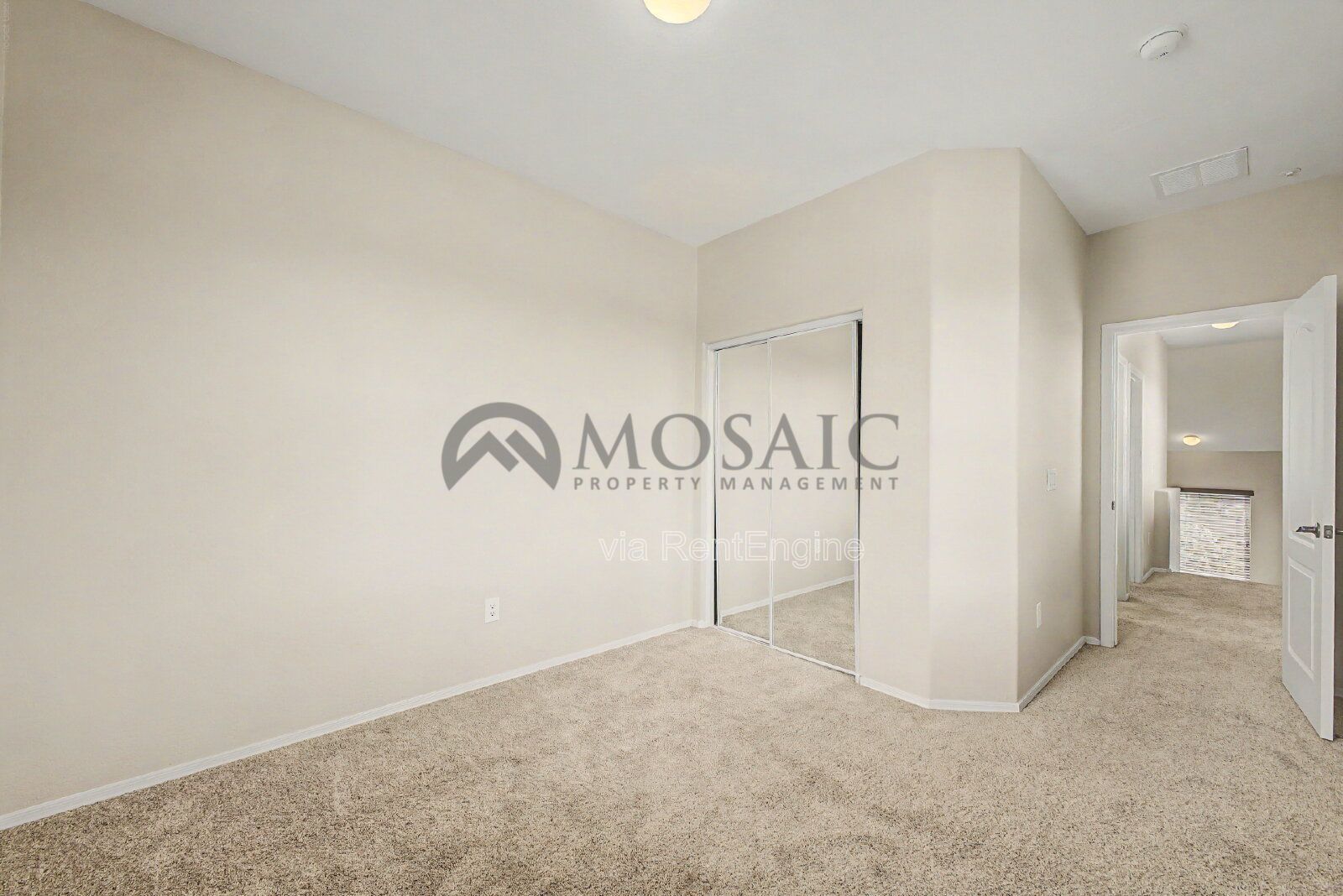 Amazing 3 bed, 2 bath home in Gilbert! property image