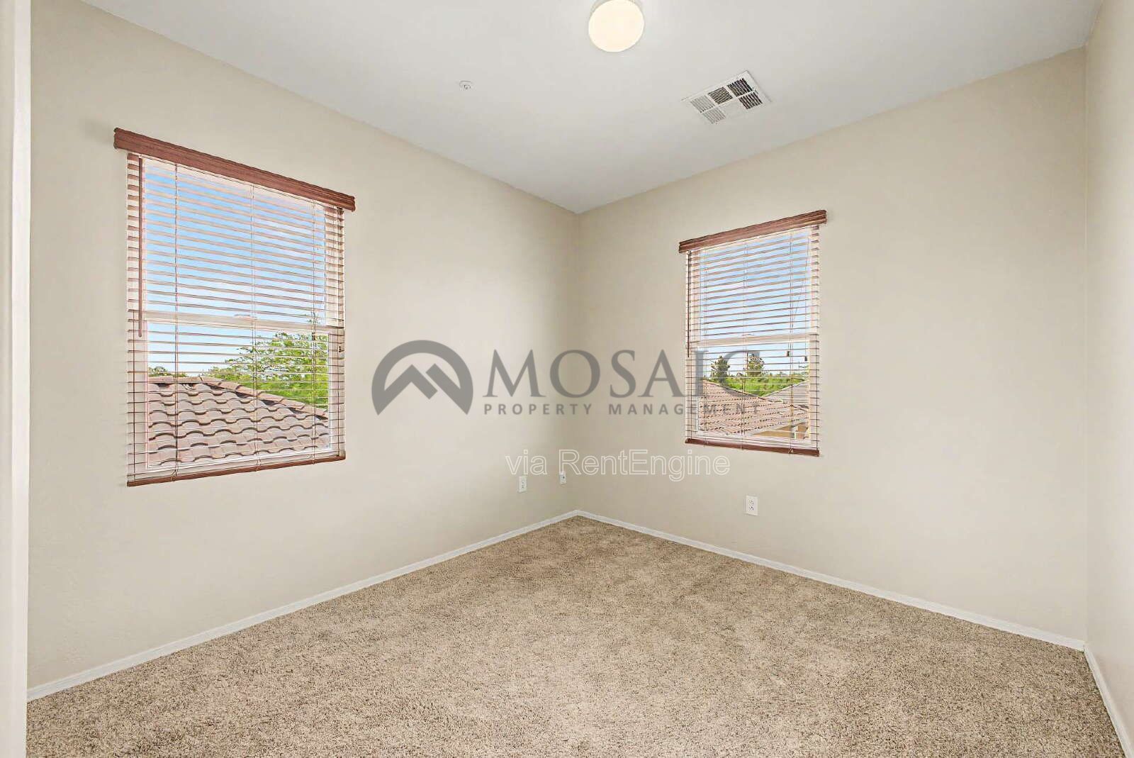 Amazing 3 bed, 2 bath home in Gilbert! property image