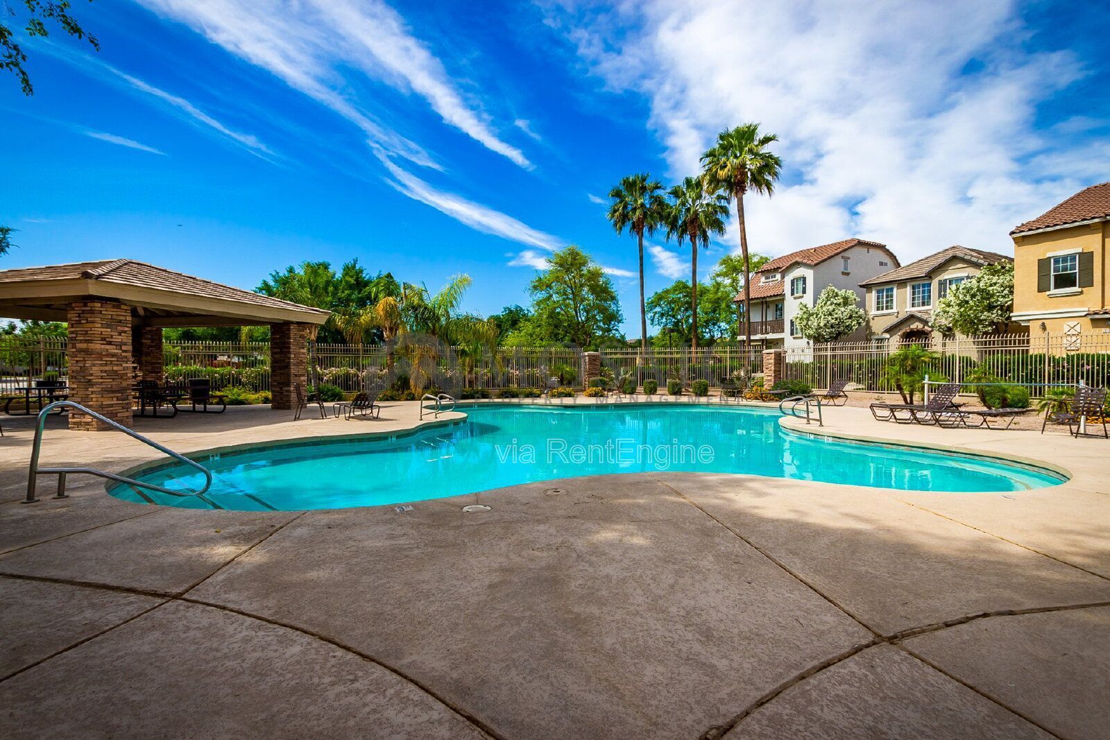 Amazing 3 bed, 2 bath home in Gilbert! property image