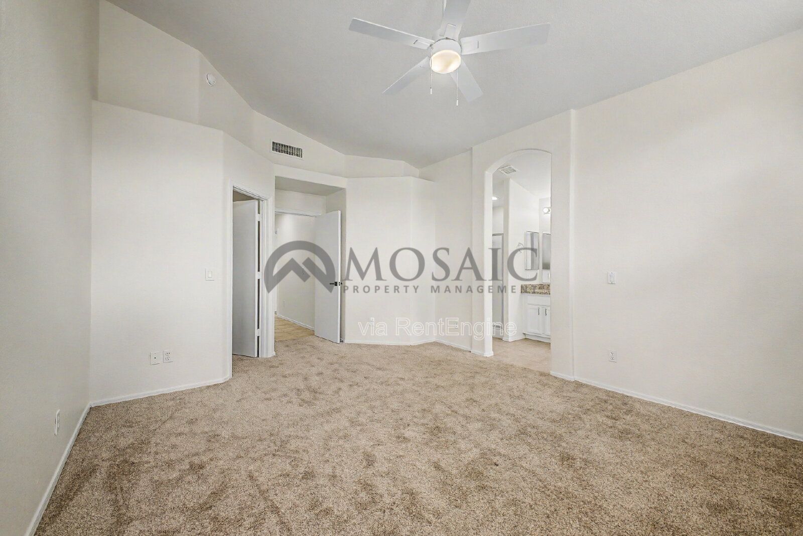 Welcome to your next home in one of Gilbert's most desirable neighborhoods. property image