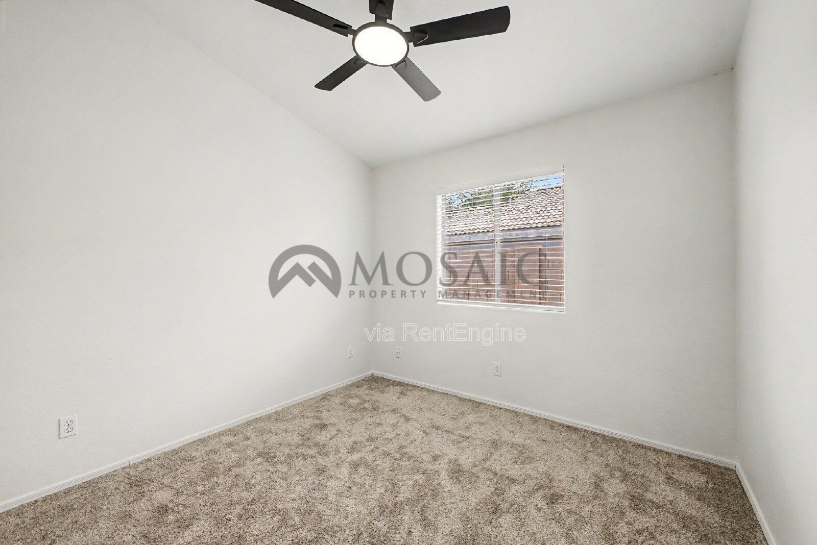 Welcome to your next home in one of Gilbert's most desirable neighborhoods. property image