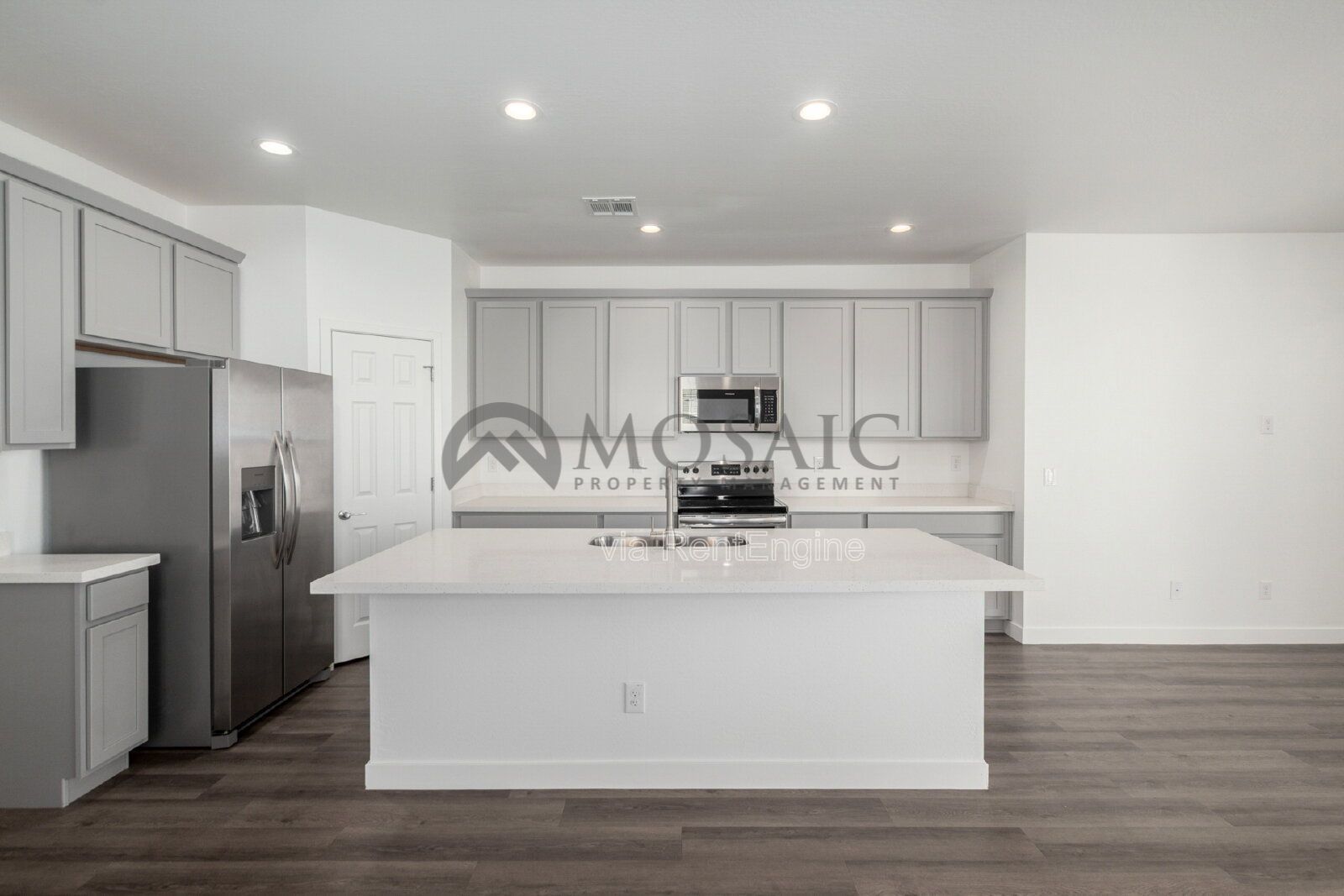 Beautiful 3 bedroom, 2 bathroom home! property image