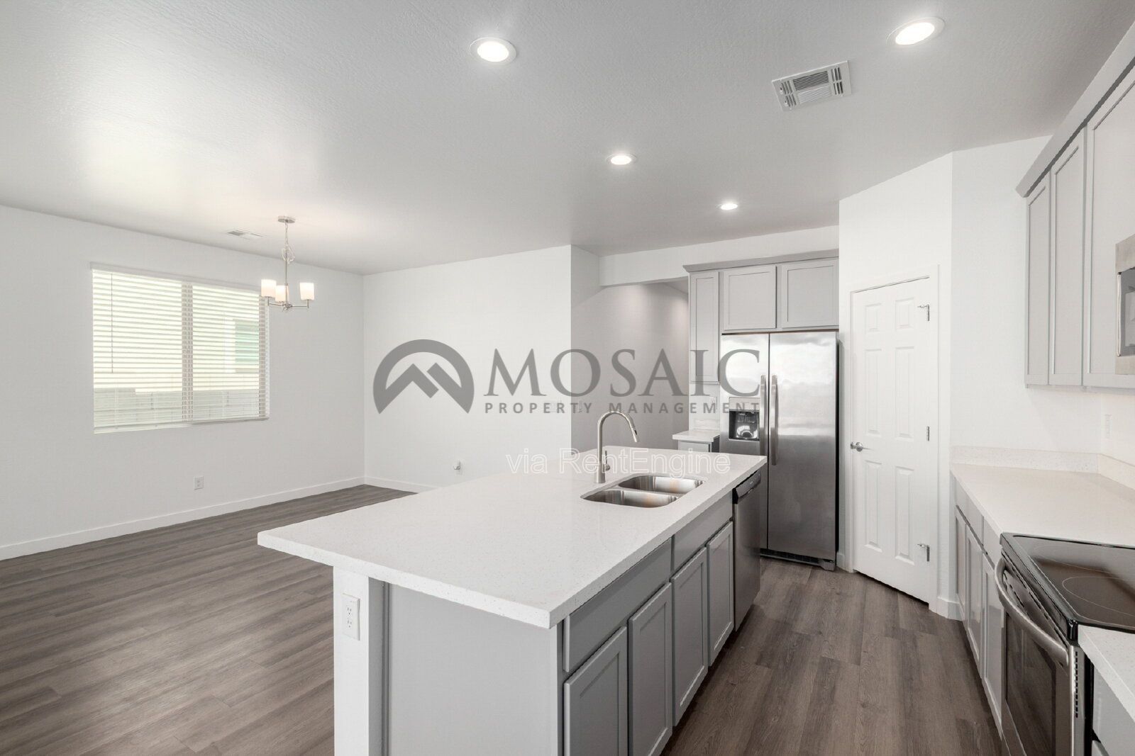 Beautiful 3 bedroom, 2 bathroom home! property image