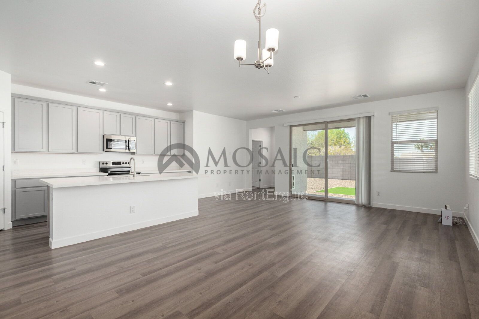 Beautiful 3 bedroom, 2 bathroom home! property image