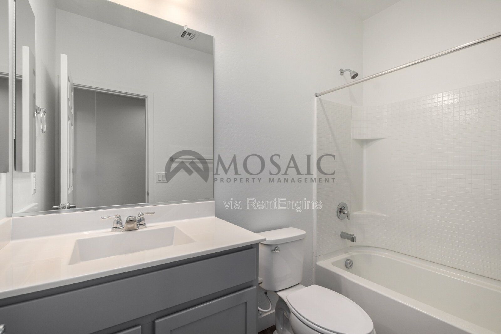 Beautiful 3 bedroom, 2 bathroom home! property image