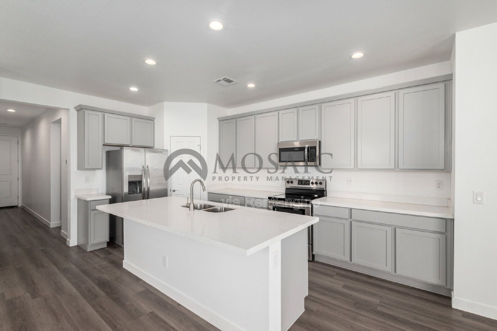 Beautiful 3 bedroom, 2 bathroom home! property image